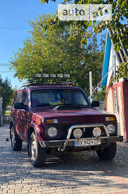 Внедорожник / Кроссовер ВАЗ / Lada 21213 Niva 2002 в Мурованых Куриловцах