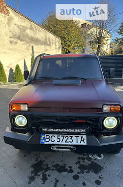 Внедорожник / Кроссовер ВАЗ / Lada 21213 Niva 2001 в Стрые