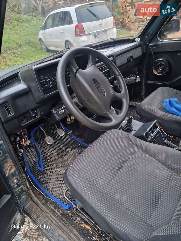 ВАЗ / Lada 21213 Niva 2004