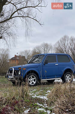 Позашляховик / Кросовер ВАЗ / Lada 21213 Niva 2004 в Борисполі