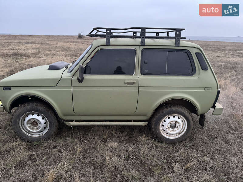 Внедорожник / Кроссовер ВАЗ / Lada 21213 Niva 2003 в Березовке