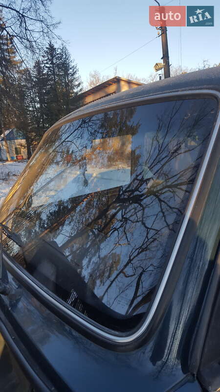 Внедорожник / Кроссовер ВАЗ / Lada 21213 Niva 2004 в Киеве