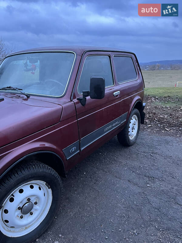 Позашляховик / Кросовер ВАЗ / Lada 21213 Niva 2003 в Чорнухах