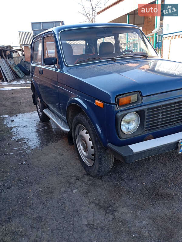 Внедорожник / Кроссовер ВАЗ / Lada 21213 Niva 2000 в Гайсине