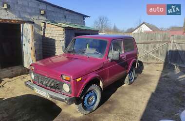 Позашляховик / Кросовер ВАЗ / Lada 21213 Niva 1992 в Баранівці