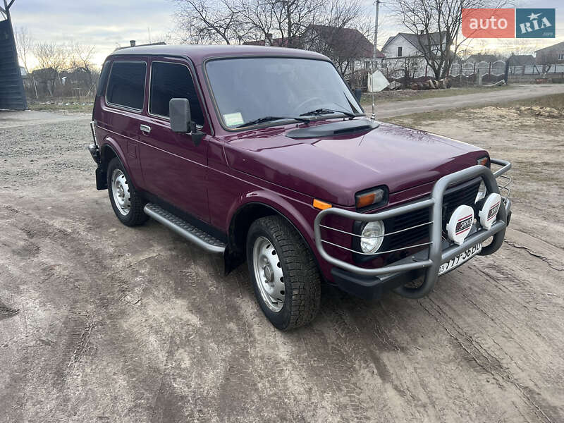 Внедорожник / Кроссовер ВАЗ / Lada 21213 Niva 2002 в Камне-Каширском