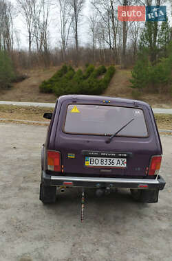 Внедорожник / Кроссовер ВАЗ 21213 Niva 2000 в 