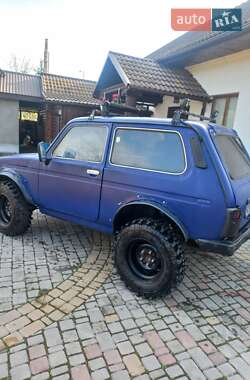 Внедорожник / Кроссовер ВАЗ 21213 Niva 1999 в 