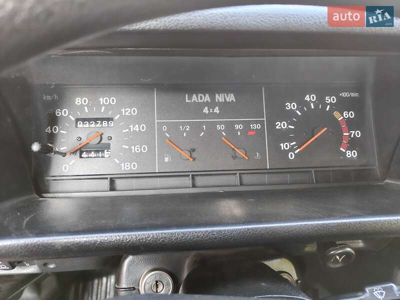 Внедорожник / Кроссовер ВАЗ / Lada 21213 Niva 2005 в Чернигове