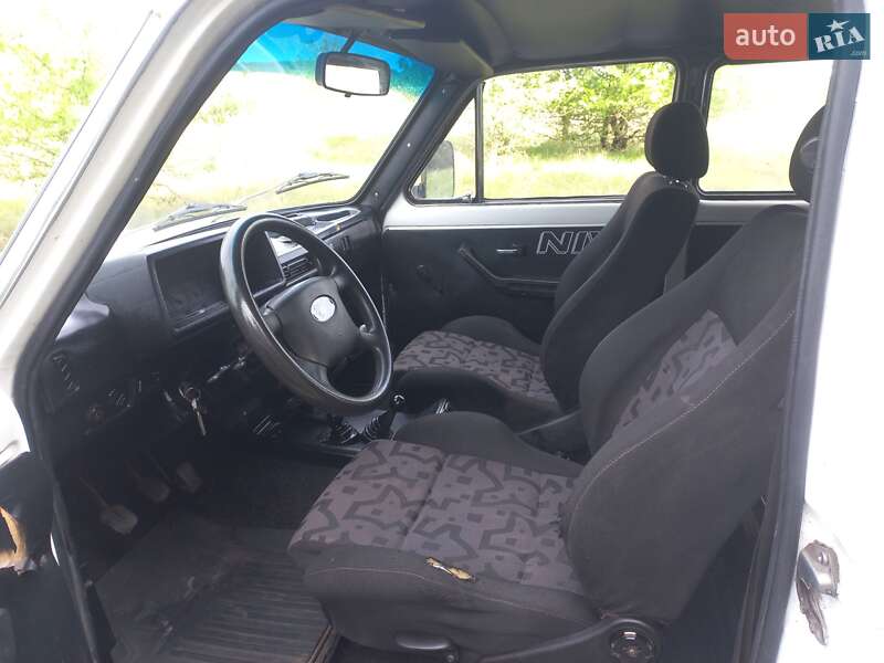 Позашляховик / Кросовер ВАЗ / Lada 21213 Niva 1995 в Решетилівці фото 12 Позашляховик / Кросовер ВАЗ / Lada 21213 Niva 1995 в Решетилівці