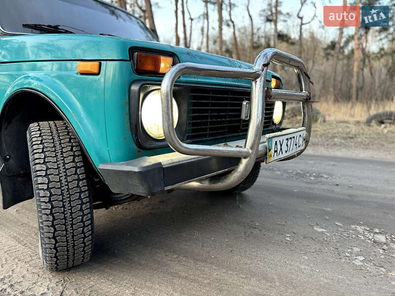 Внедорожник / Кроссовер ВАЗ / Lada 21213 Niva 1998 в Харькове