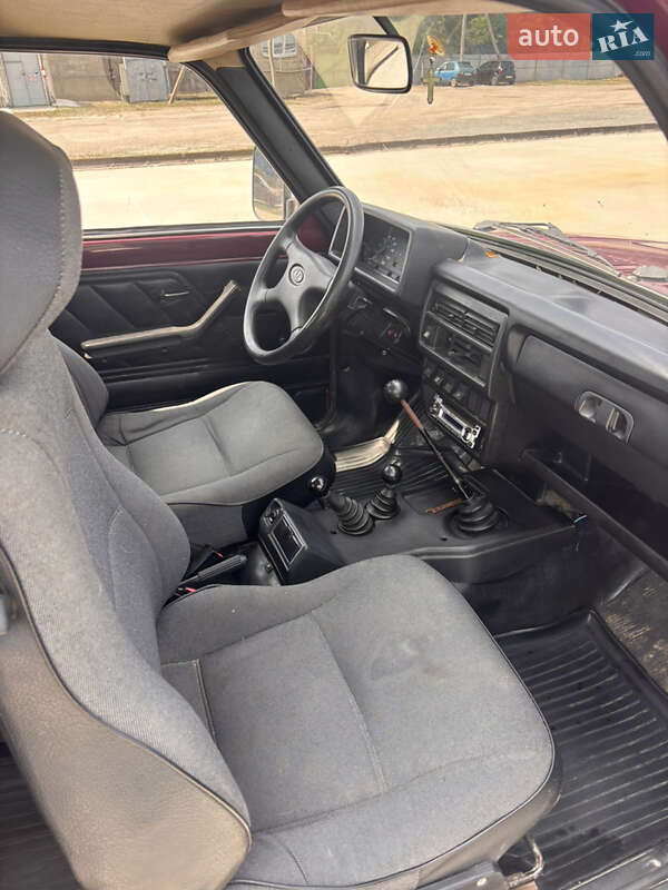 Внедорожник / Кроссовер ВАЗ / Lada 21213 Niva 2002 в Николаеве