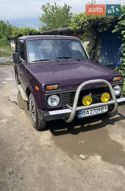 Внедорожник / Кроссовер ВАЗ 21213 Niva 2004 в Побужском