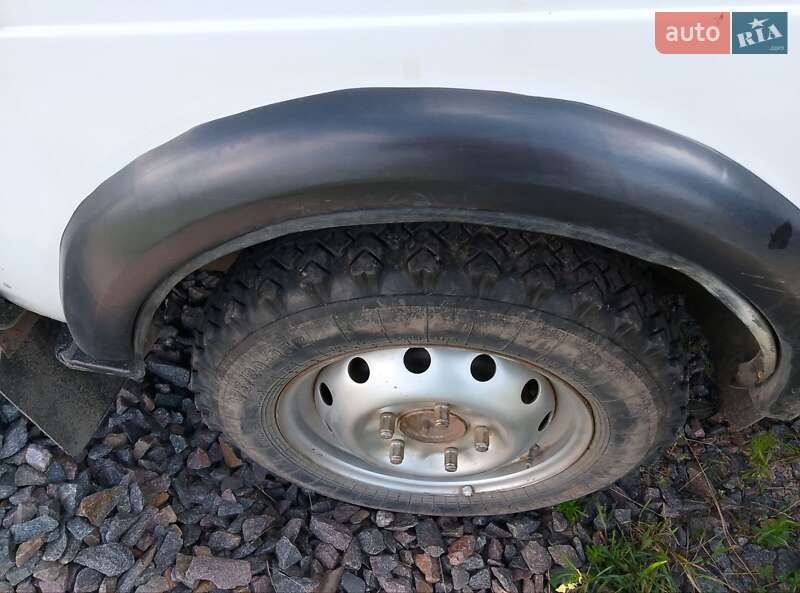 Внедорожник / Кроссовер ВАЗ / Lada 21213 Niva 2001 в Олевске фото 2 Внедорожник / Кроссовер ВАЗ / Lada 21213 Niva 2001 в Олевске
