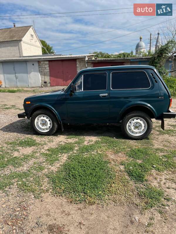 Внедорожник / Кроссовер ВАЗ / Lada 21213 Niva 1998 в Тульчине