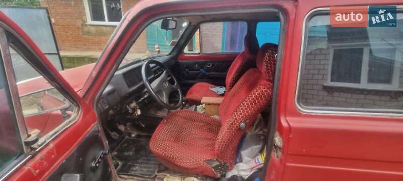 Позашляховик / Кросовер ВАЗ / Lada 21213 Niva 1995 в Немирові