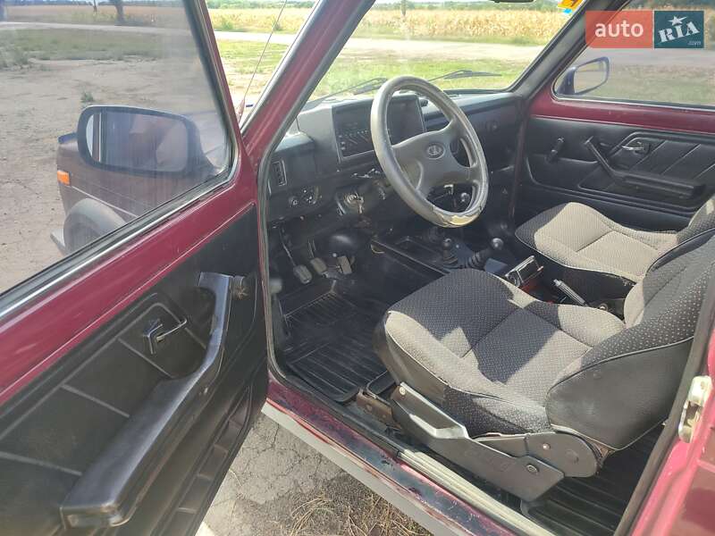 Внедорожник / Кроссовер ВАЗ / Lada 21213 Niva 2005 в Кропивницком фото 11 Внедорожник / Кроссовер ВАЗ / Lada 21213 Niva 2005 в Кропивницком