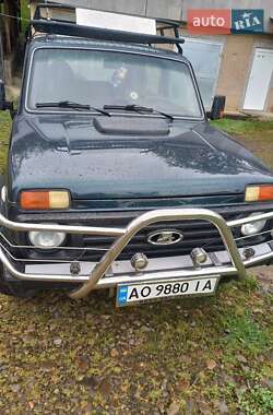 Внедорожник / Кроссовер ВАЗ 21213 Niva 2003 в Тячеве