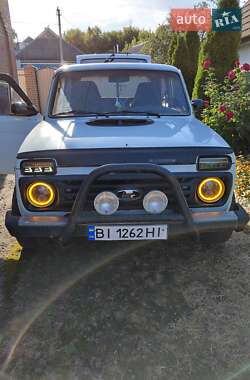 Позашляховик / Кросовер ВАЗ 21213 Niva 1996 в Лубнах