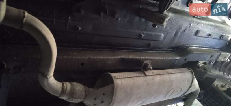 Внедорожник / Кроссовер ВАЗ / Lada 21213 Niva 2002 в Богуславе