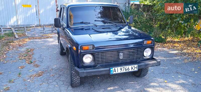 Внедорожник / Кроссовер ВАЗ / Lada 21213 Niva 2002 в Богуславе