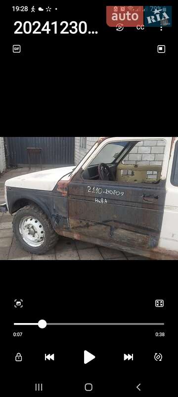 Внедорожник / Кроссовер ВАЗ / Lada 21213 Niva 1996 в Харькове