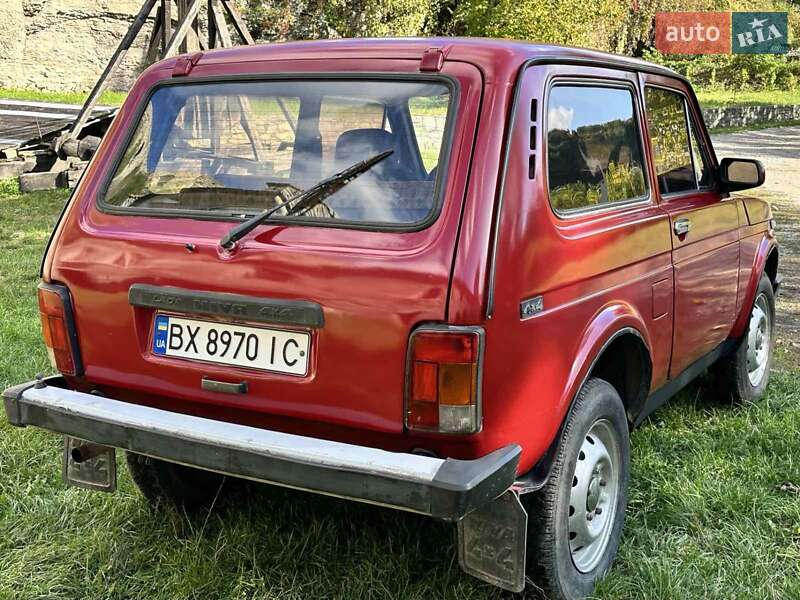 Внедорожник / Кроссовер ВАЗ / Lada 21213 Niva 1998 в Каменец-Подольском