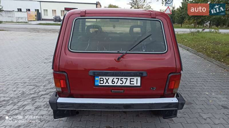 Внедорожник / Кроссовер ВАЗ / Lada 21213 Niva 1998 в Волочиске