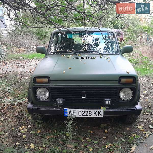 Внедорожник / Кроссовер ВАЗ 21213 Niva 2003 в 
