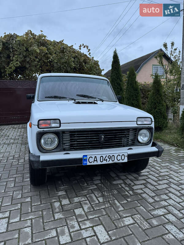 Позашляховик / Кросовер ВАЗ / Lada 21213 Niva 2003 в Звенигородці