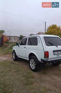 Внедорожник / Кроссовер ВАЗ 21213 Niva 2003 в 