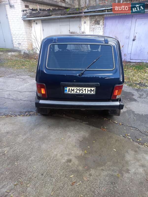 Внедорожник / Кроссовер ВАЗ / Lada 21213 Niva 2005 в Житомире фото 4 Внедорожник / Кроссовер ВАЗ / Lada 21213 Niva 2005 в Житомире