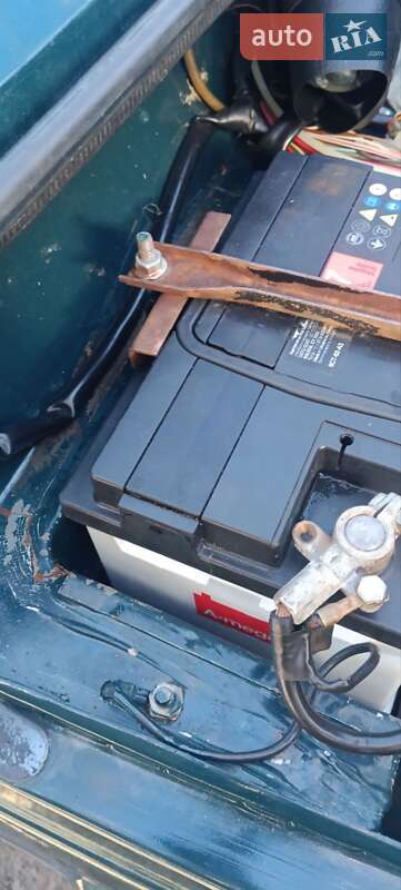 Внедорожник / Кроссовер ВАЗ / Lada 21213 Niva 2002 в Гайсине