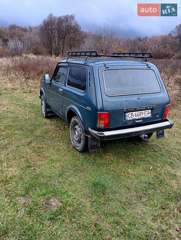 Внедорожник / Кроссовер ВАЗ / Lada 21213 Niva 2002 в Новгород-Северском