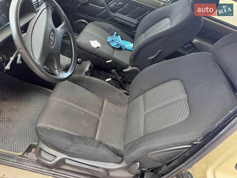 Внедорожник / Кроссовер ВАЗ / Lada 21213 Niva 2002 в Прилуках