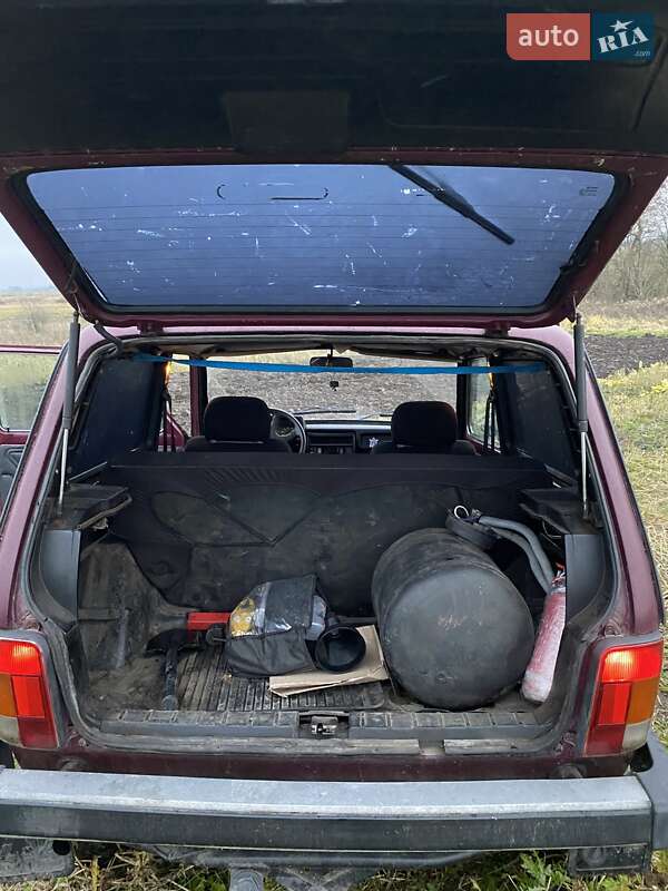Внедорожник / Кроссовер ВАЗ / Lada 21213 Niva 2003 в Львове фото 6 Внедорожник / Кроссовер ВАЗ / Lada 21213 Niva 2003 в Львове