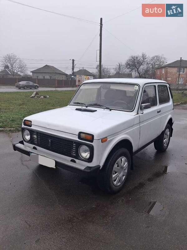 Позашляховик / Кросовер ВАЗ / Lada 21213 Niva 2003 в Конотопі