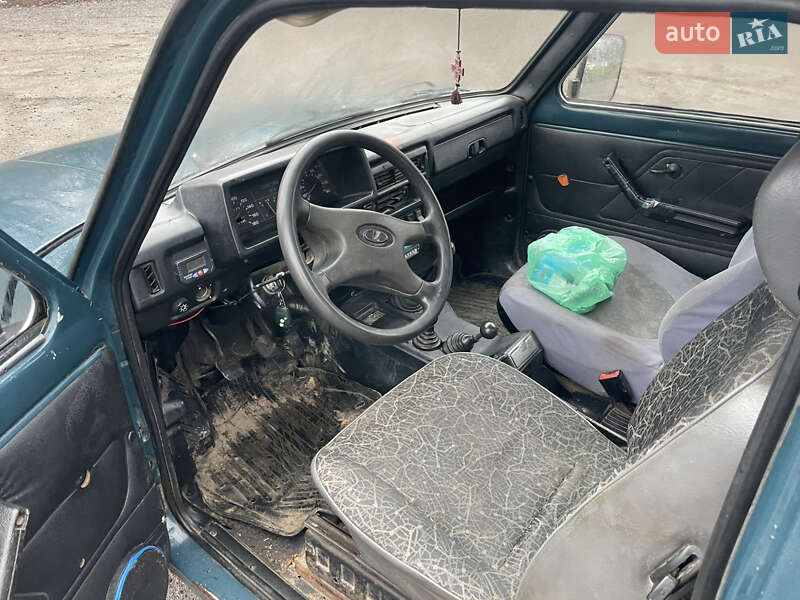 Внедорожник / Кроссовер ВАЗ / Lada 21213 Niva 2004 в Полтаве