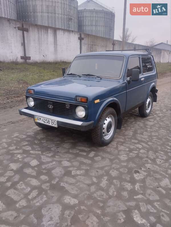 Внедорожник / Кроссовер ВАЗ / Lada 21213 Niva 2000 в Краснокутске