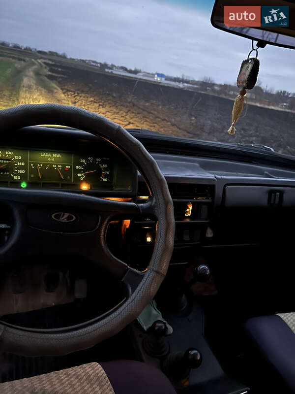 Внедорожник / Кроссовер ВАЗ / Lada 21213 Niva 1997 в Ильинцах