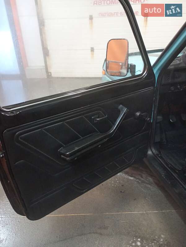 Внедорожник / Кроссовер ВАЗ / Lada 21213 Niva 2001 в Харькове