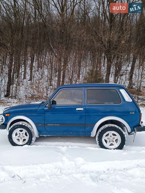 Внедорожник / Кроссовер ВАЗ / Lada 21213 Niva 2004 в Коломые
