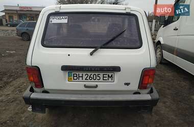 Внедорожник / Кроссовер ВАЗ / Lada 21213 Niva 2001 в Кривом Озере