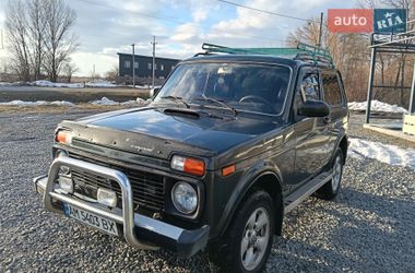 Внедорожник / Кроссовер ВАЗ / Lada 21213 Niva 1995 в Малине