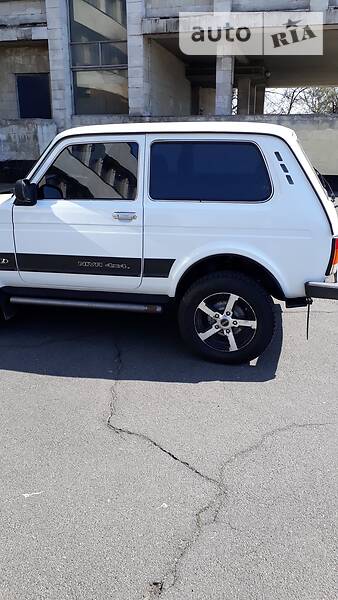 Універсал ВАЗ / Lada 21214 / 4x4 2012 в Києві фото 12 Універсал ВАЗ / Lada 21214 / 4x4 2012 в Києві