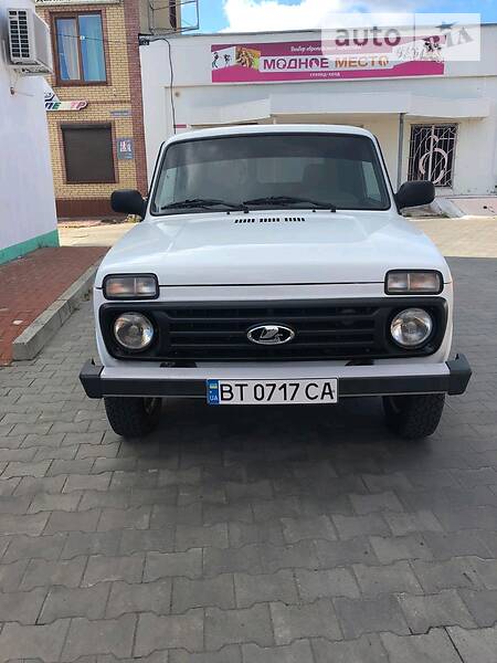 Внедорожник / Кроссовер ВАЗ / Lada 21214 / 4x4 2016 в Каховке