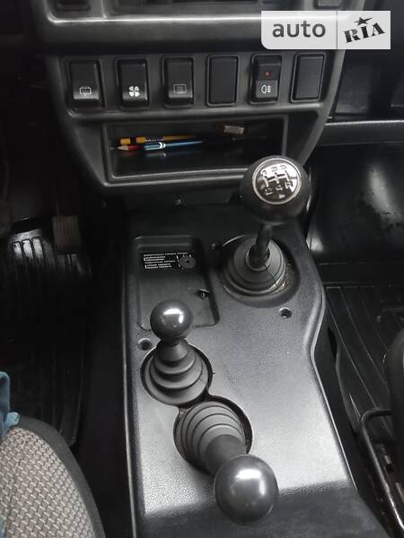 Купе ВАЗ / Lada 21214 / 4x4 2010 в Сумах