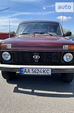 Позашляховик / Кросовер ВАЗ / Lada 21214 / 4x4 2011 в Рокитному