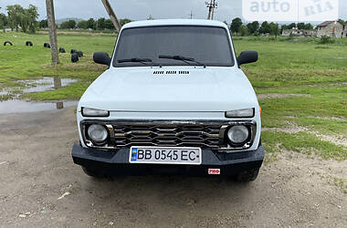Позашляховик / Кросовер ВАЗ / Lada 21214 / 4x4 2012 в Старобільську