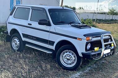 Внедорожник / Кроссовер ВАЗ / Lada 21214 / 4x4 2015 в Одессе